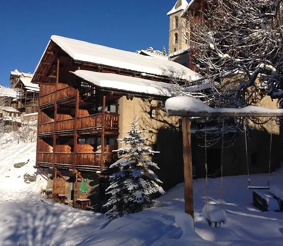 Les Chalets du Villard